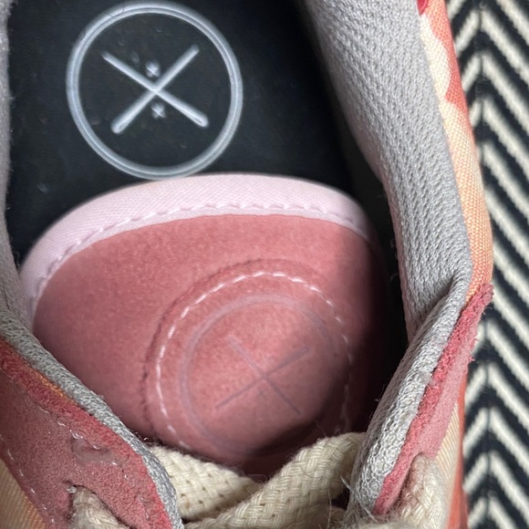 Inkkas Pink and Orange Sneakers - Picture 12 of 12